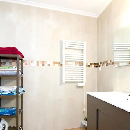 Modern In With Air Conditioning 60 M²