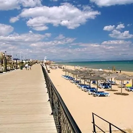 Modern In With Air Conditioning, 60 M². Apartament *